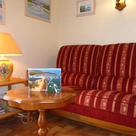 Дом отдыха Maison A 2 Km De La Avec Terrasse, Jardin Et Garage A - Fr-1-224a-27 Брем-сюр-Мер