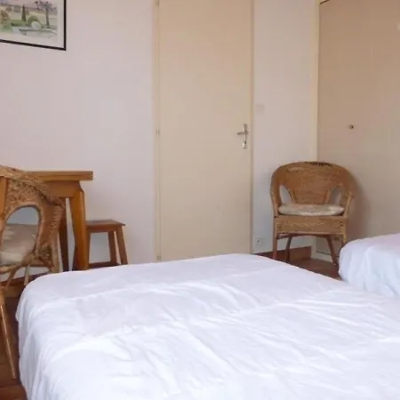 Maison A 2 Km De La Avec Terrasse, Jardin Et Garage A - Fr-1-224a-27 Brem-Sur-Mer