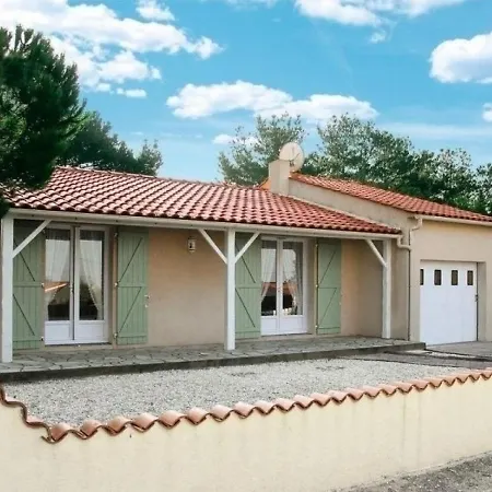 Maison A 2 Km De La Avec Terrasse, Jardin Et Garage A - Fr-1-224a-27 *